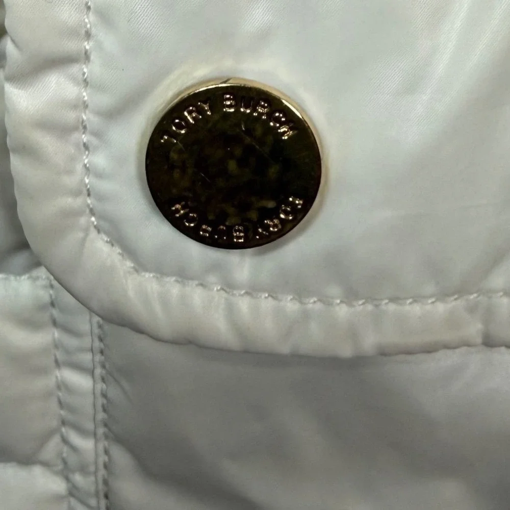 TORY BURCH Tricia Quilted Puffer Vest, White with Gold Hardware, Full Zip Size M